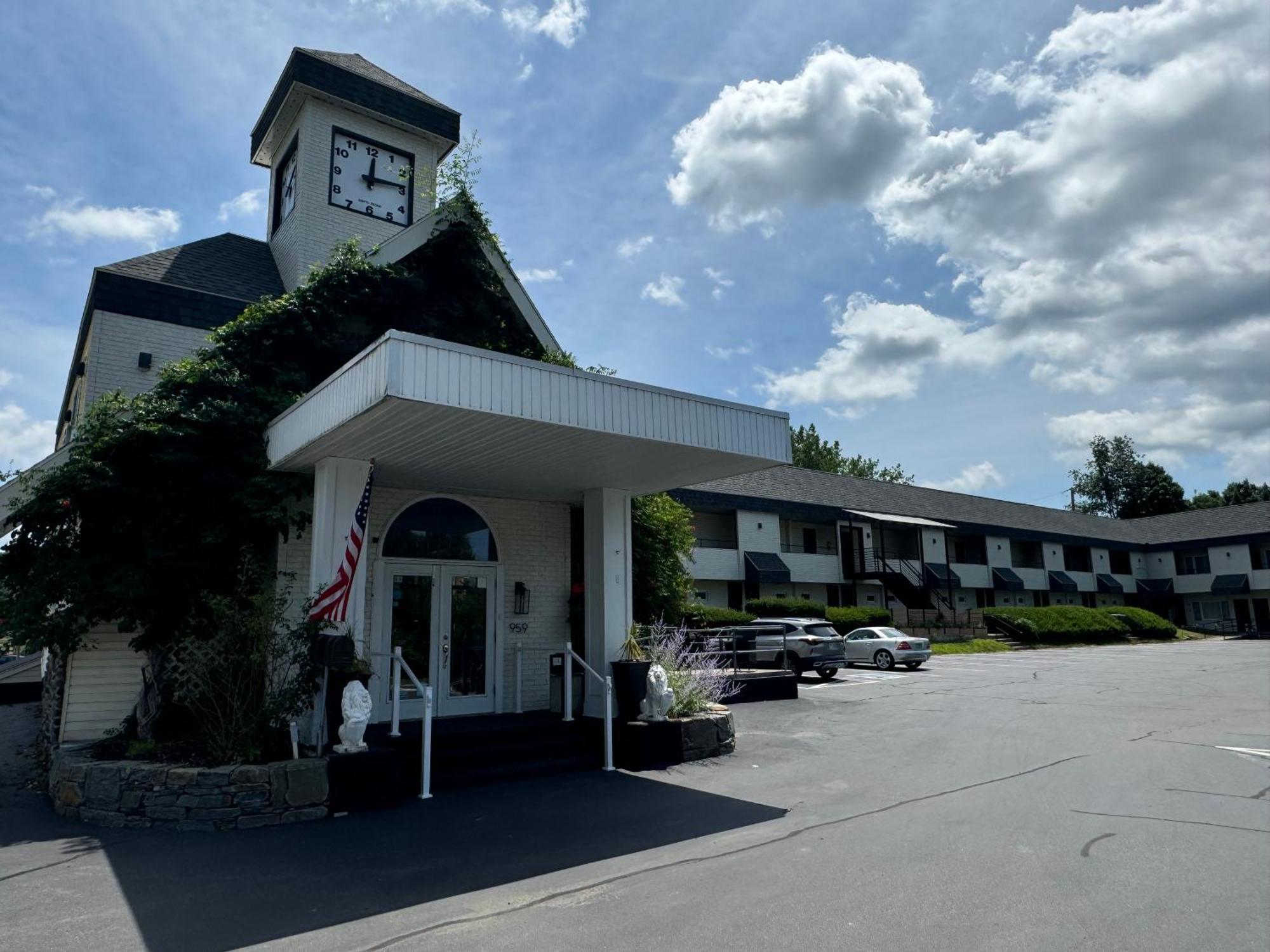 The Black Mountain Motel Brattleboro